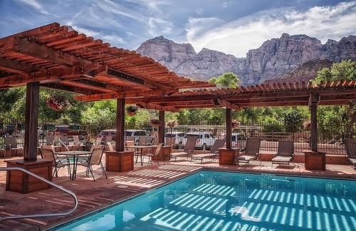 Zion National Park South Entrance Hotel | Convenient Stay, Superb Location, Near Zion Nature Center, with Free Parking