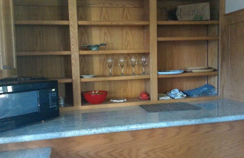 Berkeley Hills Apartment | Convenient walk to UC, Haas, MSRI, Simons and Goldman School. Historic home.