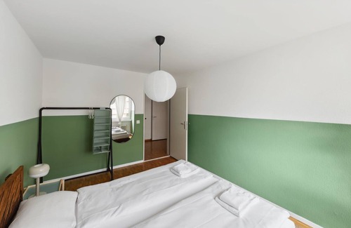 District 8 Apartment | Convenient Zurich Apartments w/ Free Parking