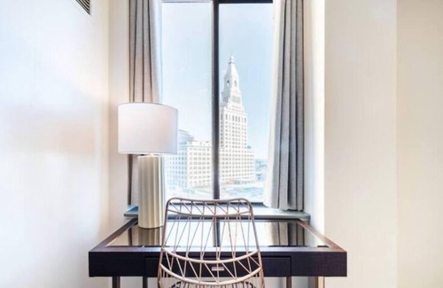 Downtown Hartford Apartment | Convention Center 1BR Condo| Downtown Hartford|GYM