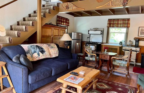 Forestville House | Converted Barn Overlooking Pool in the Heart of the Russian River Valley!Central