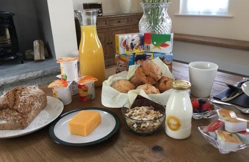 Liscannor Bed & Breakfast | Conway's Cottage with Sea View Nestling by Cliffs-of-Moher