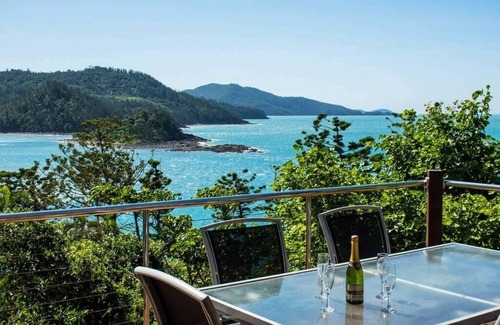 Hamilton Island Apartment | Cooinda Gardens 5, Beautiful Apartment on Hamilton Island