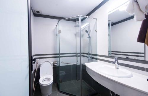 Nhat Tan Apartment | Cool Apartment Nhat Chieu