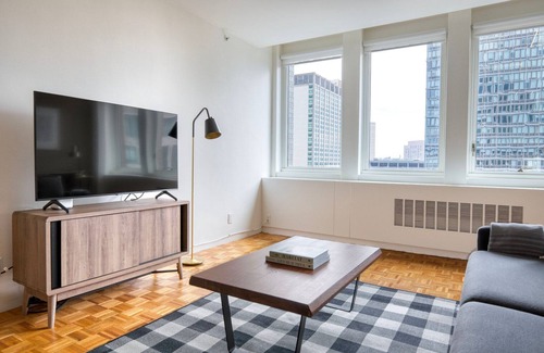 Prudential - St. Botolph Apartment | Cool Back Bay 1BR w/Gym, nr Copley T, by Blueground