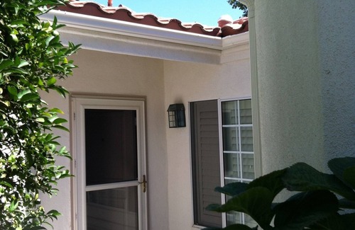 Escondido House | Cool Summers + Warm Winters on 18 Hole Golf Course