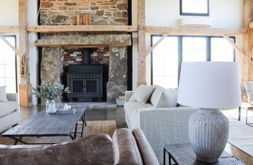 Merrijig House | Coombs Hill Barn - 160 year-old imported barn