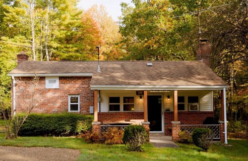 Tylersburg Cottage | Coon Creek Cottage minutes from National Forest