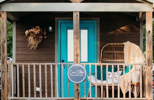 Gadsden Cabin | Coosa Cottage at River Rocks Landing