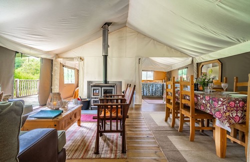 Exton Apartment | Coot is nestled in a walled garden of a rural estate in Exton Park, Rutland