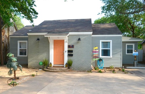 Heart of Lubbock House | Copacabana - Waves of Fun!