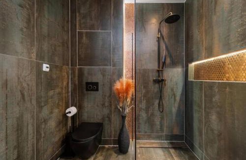 Wesoła Zachod Apartment | Copper Apartment by Cracovia Prime
