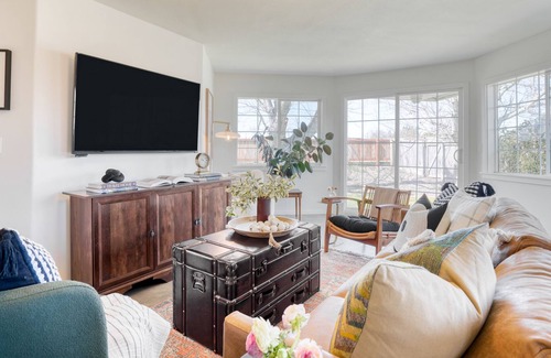 Windsor House | Coppola by AvantStay | Explore The Wineries Near This Gorgeous Healdsburg Home!