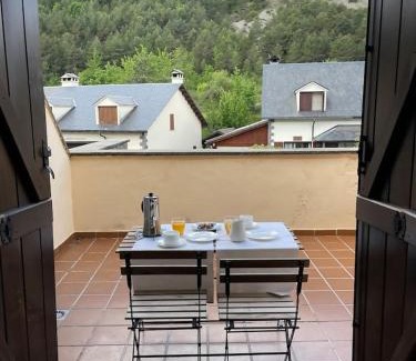 Broto Apartment | Coqueto apartamento dúplex - Portal de Ordesa