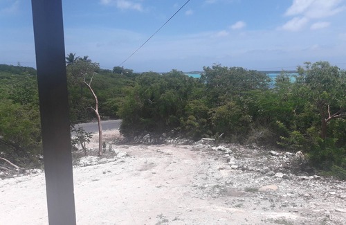 George Town Villa | Coral Breeze - Spectacular views spacious layout!