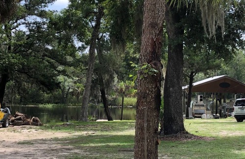 Steinhatchee House | Coral Cottage on Steinhatchee River