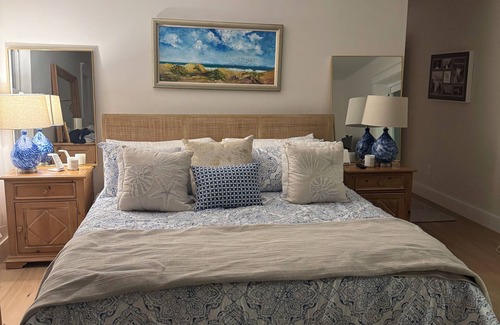 Placida House | Coral Creek Cottage, minutes from Boca Grande. 3BR with dock and access to gulf