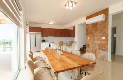 Peyia Town Villa | Coral Elite Residence 10. Prestige 4 bedroom villa with private pool and jacuzzi