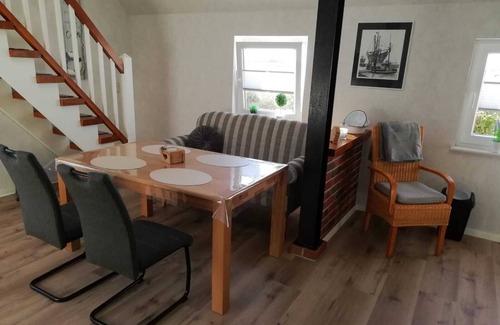 Dornum Condo | Core-serviced apartment directly on the small dike for up to 4 people