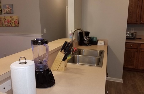 Cornelius Condo | Cornelius Condo, centrally located