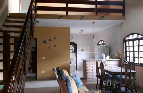 Mococa House | CORNER HOUSE 5 BEDROOMS Gated community with 24 hour security, swimming pool, own house