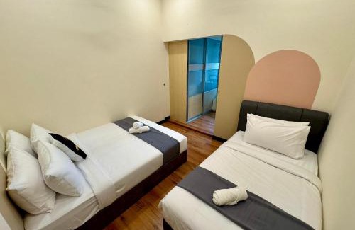 Subang Jaya Villa | Corner New Private Pool Villa Near Sunway up to 30 pax