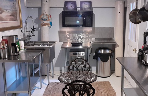 Carova Beach Apartment | Corolla -4WD area, ground floor apt, 1 minute drive to the beach 5 min walk.