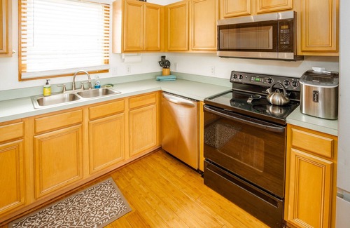 Corolla House | Corolla 4x4 beach cottage with phenomenal ocean views!