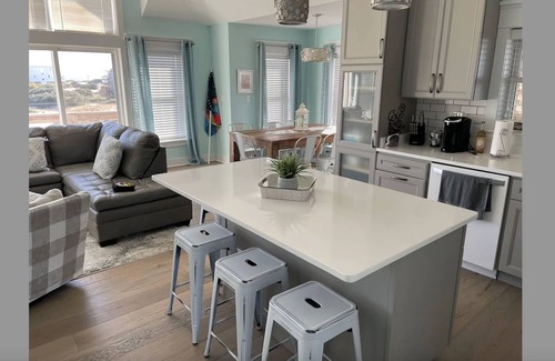 Corolla House | Corolla 4X4 Beach, Views of the Ocean and Sound, Wild Horses, Pet Friendly
