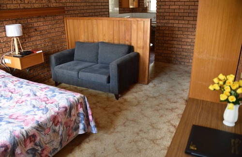 Corowa Hotel | Corowa Gateway Motel