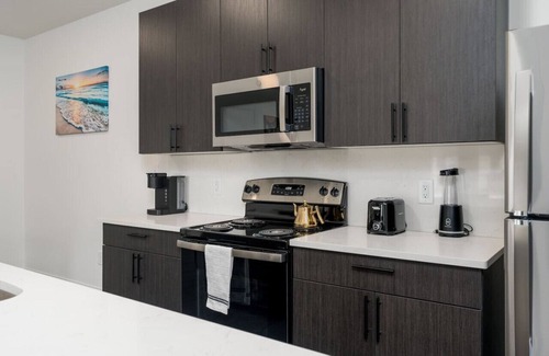 Whitestown Apartment | Corporate Housing by MGM