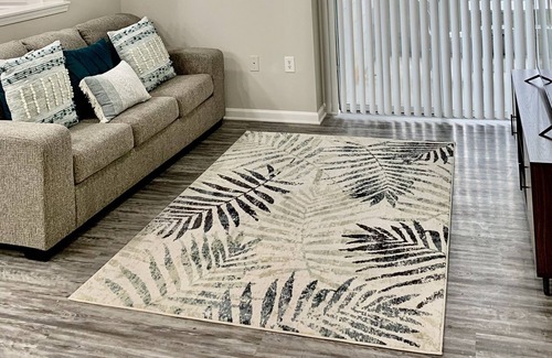 Southeast Raleigh Apartment | Corporate Housing, King Bed, 8 Miles From Downtown Raleigh, Wi-Fi, Free Parking