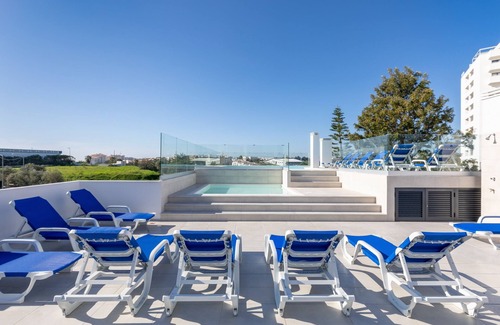 Correeira Apartment | Correeira Luxury Residence T2 C- Albufeira, Pools, Wifi, Bbq, Beach