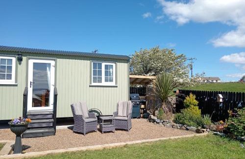Clonbur House | Corrib view cabin