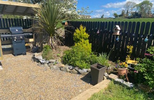 Clonbur House | Corrib view cabin