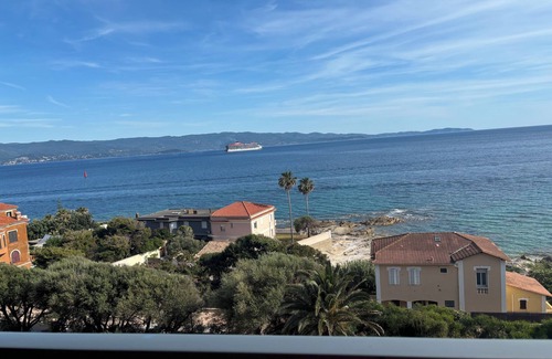 Ajaccio Apartment | Corse Ajaccio Chapelle des Grecs, appartement T1 bis vue mer 50 m2, terrasse