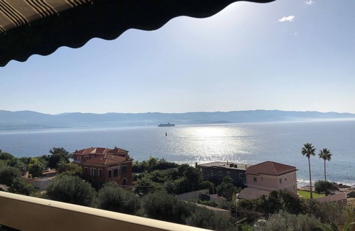 Ajaccio Apartment | Corse Ajaccio Chapelle des Grecs, appartement T1 bis vue mer 50 m2, terrasse