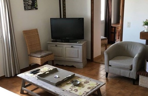 Folelli Apartment | CORSE house on the first floor