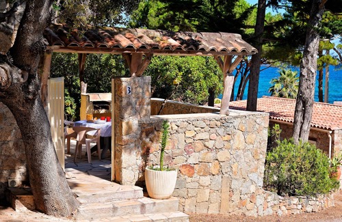 Monticello House | Corse Location Ile Rousse Bord de mer N°3 Résidence Saint Vincent
