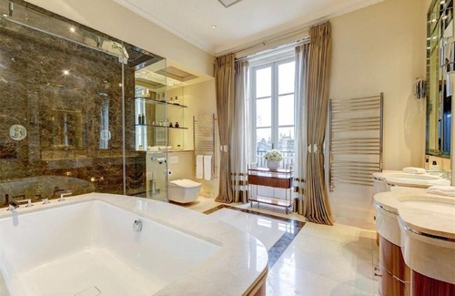 San Babila Apartment | Corso Vittorio Emanuele