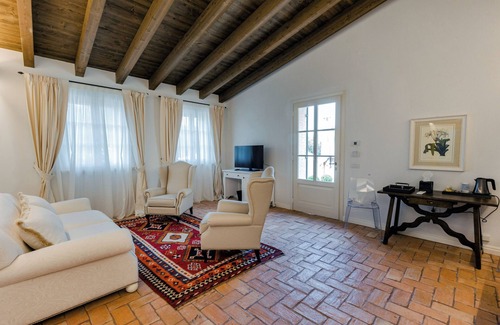 San Pietro in Cariano Hotel | Corte Saggin Charme Relais