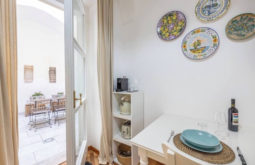 Lecce Historic Center Apartment | Corte Tiso, residence in the historic centre of Lecce