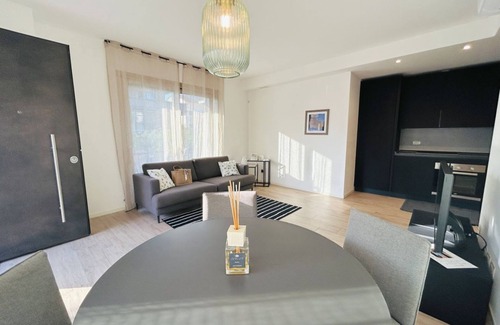 Alba Apartment | Cortemaggiore 4D Luxury Flexrent - Abyssinia