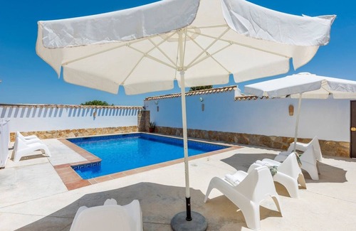 Las Lagunillas Villa | Cortijo El Llano de Priego Priego de Córdoba by Ruralidays