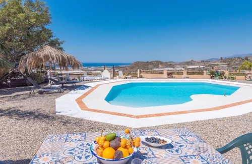 Motril Villa | Cortijo Ohana Motril by Ruralidays
