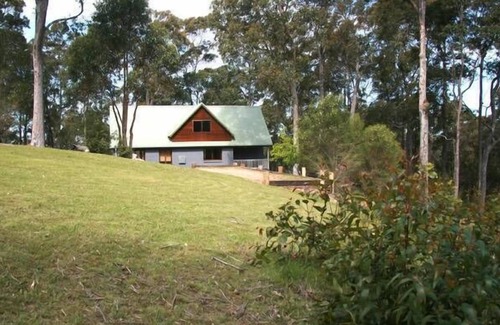 Corruna House | Corunna Views - located at Central Tilba