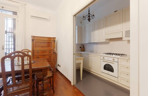 Quartiere Mazzini Apartment | Corvetto M3 - Spacious apartment on 2 levels!