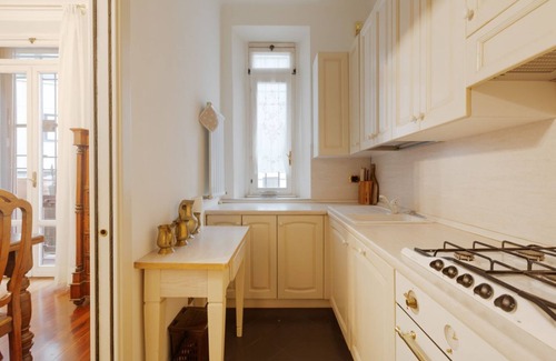 Quartiere Mazzini Apartment | Corvetto M3 - Spacious apartment on 2 levels!