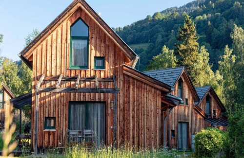 Sankt Lorenzen ob Murau Apartment | Cosy Apartment With Fireplace