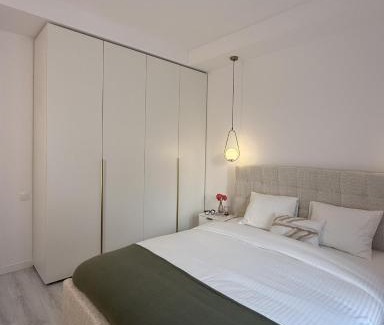 Stefanestii de Jos Apartment | Cosmo22 Chic Retreat